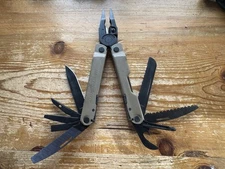 Leatherman Rebar Multi-Tool Knife Plier Coyote Tan