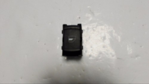 VW Golf 1.6 1 J Fensterheberschalter Vorne Rechts 3B0959855B 3B0959855B 17400