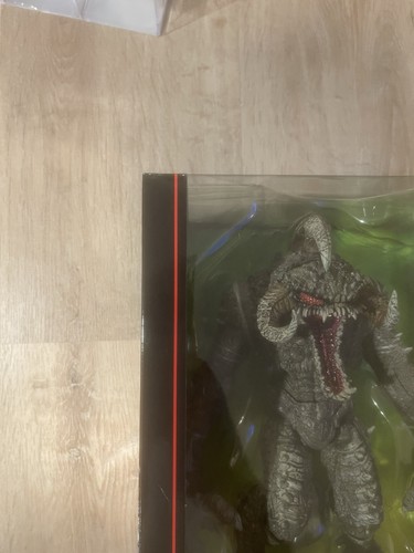 McFarlane Toys Spawn The Violator Deluxe Megafig Figure 2021 MISB Nice Box - Picture 6 of 11