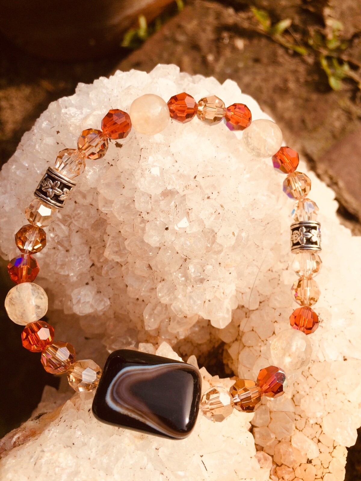 Bracelet citrine onyx et perles Swarovski bijou fait main lithothérapie femme