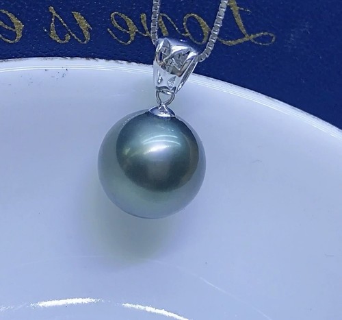 11.3mm Tahitian Green Pearl Pendant Intense Olive Green Color 18k WG Diamonds - Picture 12 of 13