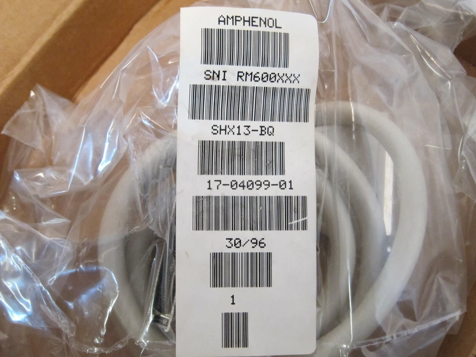 NOS DEC 3 ft. SCSI Cable 17-04099-01 HD68 (M) Latch to HD68 (F) Screw Amphenol - Image 3 of 4