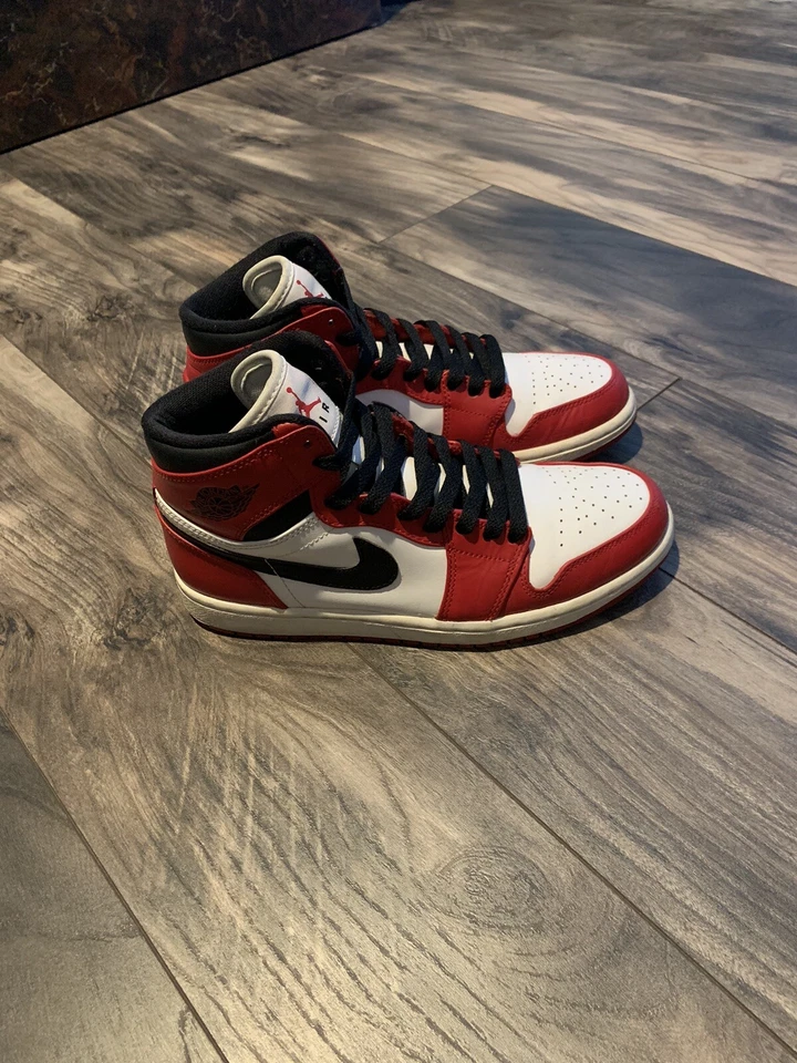 Muestra 2013 Air Jordan Retro 1 I Chicago Bred Royal OG Last Dance SB 1985 1994 8 Foto 2 de 4