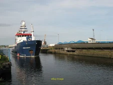 Photo 6x4 RV Prince Madog at Roath Lock Research Vessel Prince Madog ente c2011
