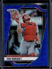 2025 Panini Prizm Ivan Rodriguez Prizm Blue Shimmer FOTL #/15 Rangers