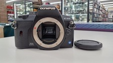 Olympus E-410 DSLR Camera Zoom Kit
