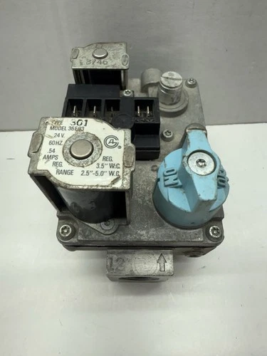 White Rodgers 36E93 301 HVAC Furnace Gas Valve Carrier p/n EF32CB197A