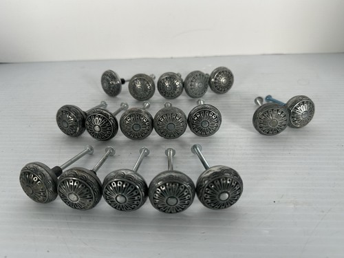 Hickory Hardware Southwest Lodge Silver Medallion Mushroom Rustic Cabinet Knob 