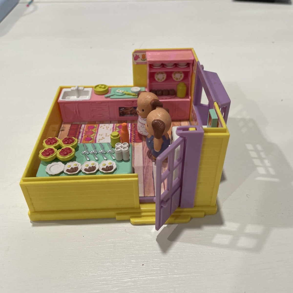 置物 Patricia 1993 Vintage Takara 1993 Furry Families Ducks Dining