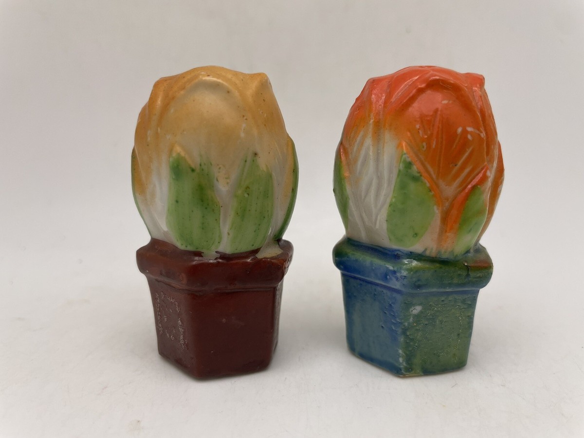 そるとんです 1950s Orange and yellow green flowers pots salt and pepper shakers