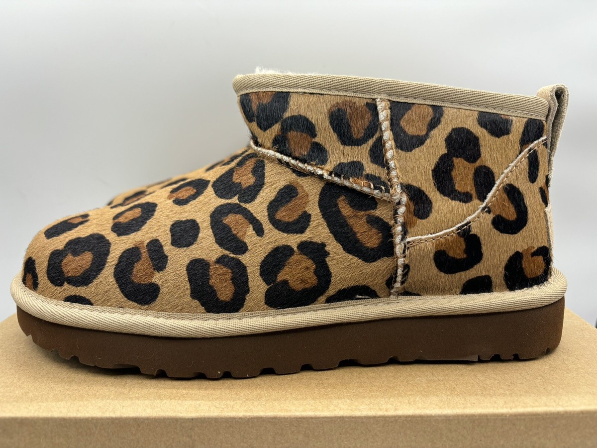 新品 UGG CLASSIC MINI  LEOPARD 25cm Classic Ultra Mini Plains Boot for Women | UGG®