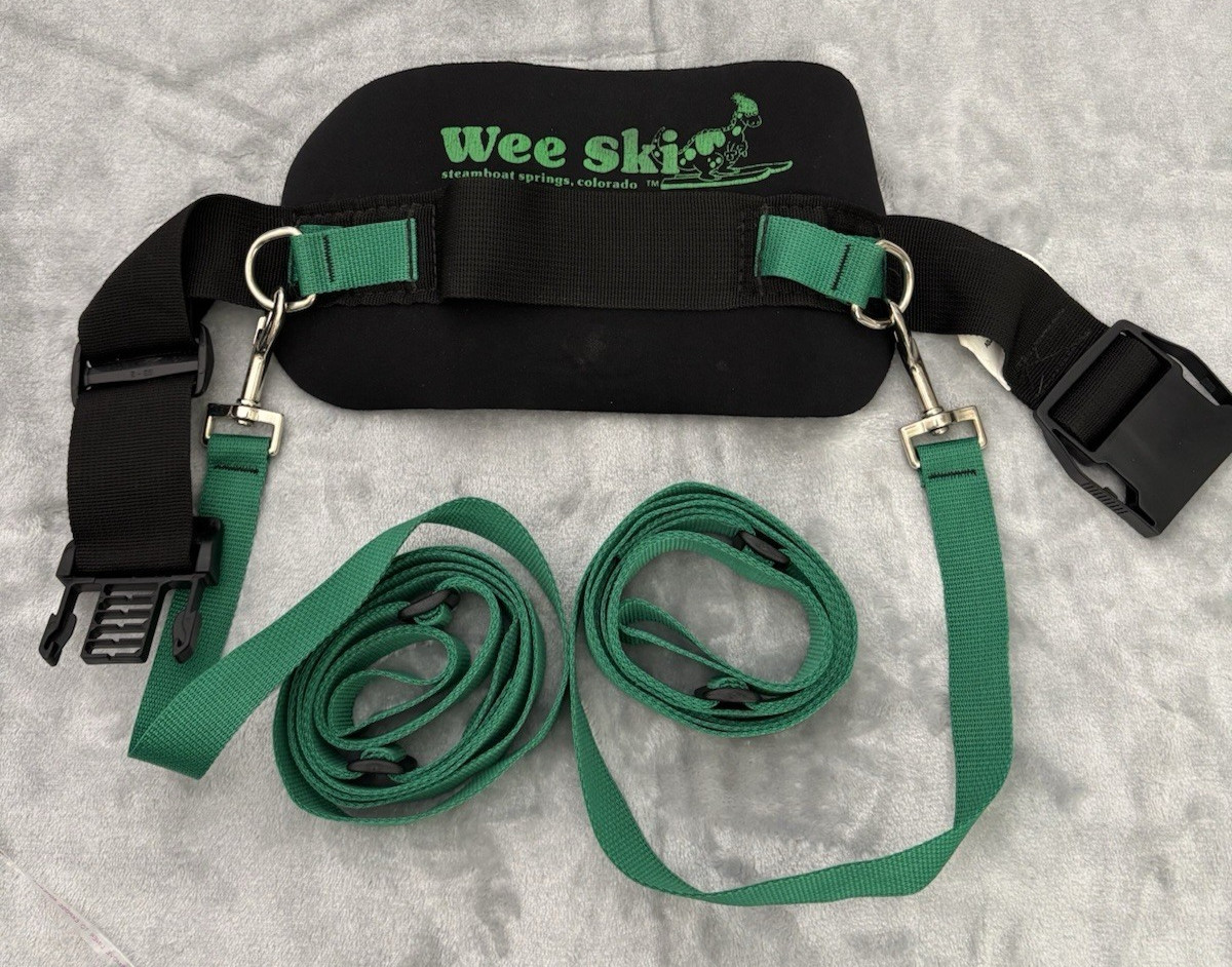 WEE SKI CHILD SPORT HARNESS. Learning How To Ski Safely Trainer 2-6 year old