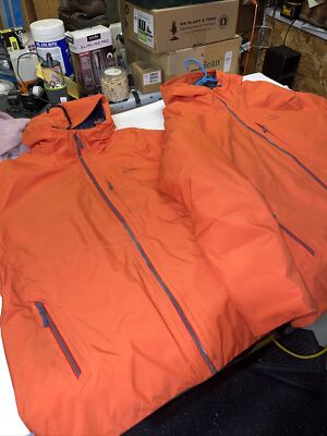 LL BEAN Men's Waterproof Ultralight Down Jacket 511468 Size L Dark Terracotta