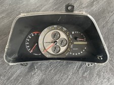 Lexus IS200 instrument cluster / clocks 