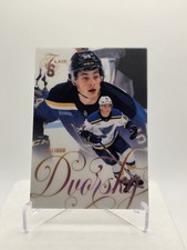 2025-26 UD Fleer Flair Dalibor Dvorsky Rookie Gold Spectrum Blues SSP