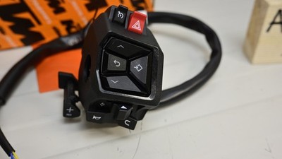 KTM バイク用コントロールスイッチ Ktm Duke 390 2024 Handlebar switch control left cruise control