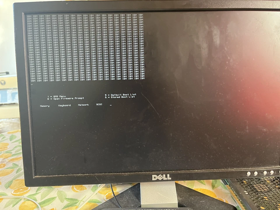 IBM Intellistation P285 | POWER 5+ 2.1 Ghz | 4 GB | GXT 4500p | 2 x 75 GB HDD - Bild 2 von 4