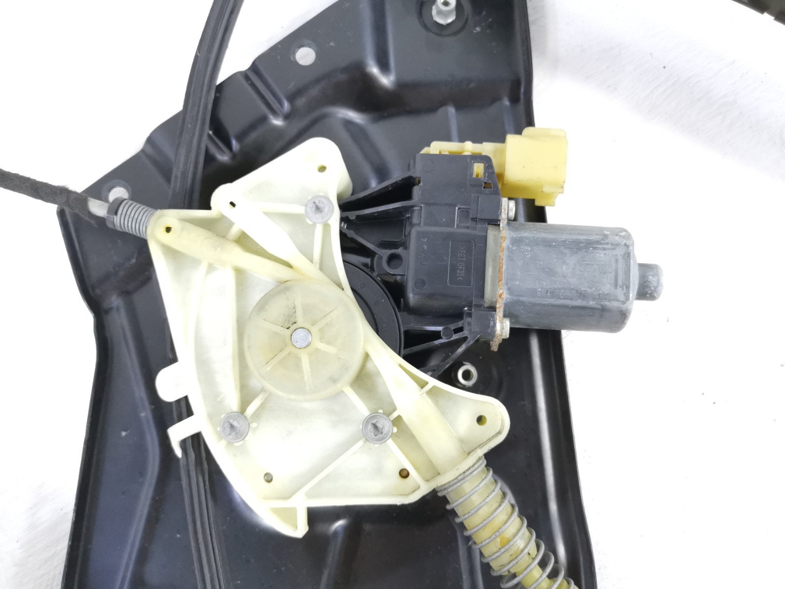Maserati Ghibli S Q4 2015 Front Right Door Window Regulator Motor 6700098150 OEM