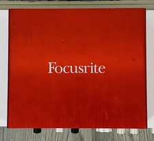 Focusrite Scarlett 6i6 2. Generation USB Audi...