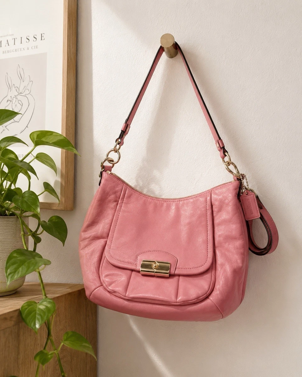 COACH ピンク ボディバッグ 星柄ストラップ Coach ピンク ショルダーバッグ バッグ & ハンドバッグ 女性用 | eBay