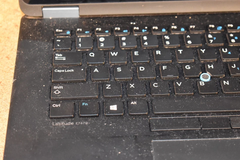 Dell Latitude E7470 Core i7-6600U 16GB RAM Windows 7 2560x1440 QHD Touchscreen - Image 4 of 4