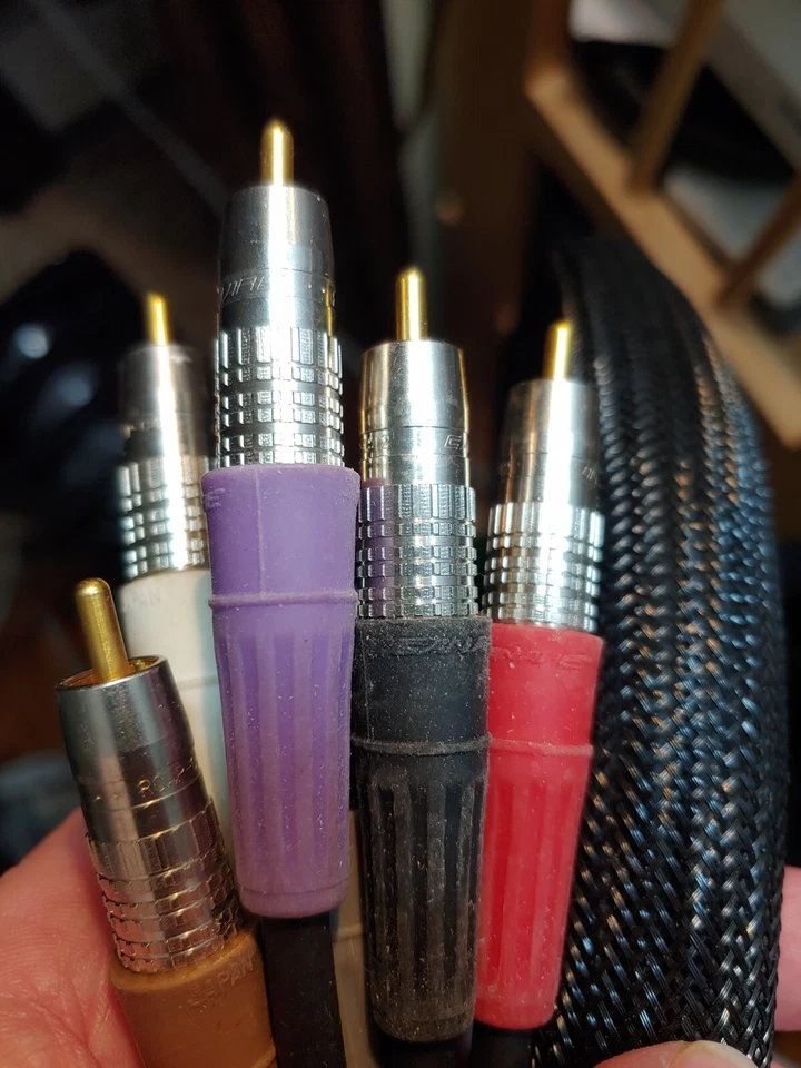 Canare 6 Channel SACD Audio Cable -  RCAP-C42 RCA Male - LV-61S Insulated 54" - Image 2 of 4