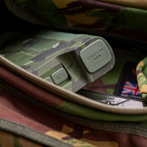 Banque d'alimentation batterie RidgeMonkey coffre-fort C-Smart charge sans fil 77850 mAh camouflage - Photo 8 sur 11