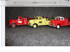 First Gear Texaco Star Enterprise 1957 International R -190 Fire truck set NIB