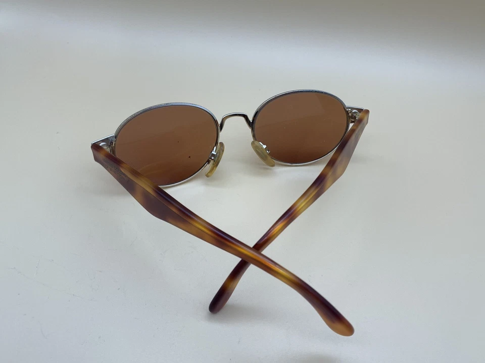 Gafas de sol United Colors of Benetton hechas en Italia marrón UCB 40-10S Foto 4 de 4