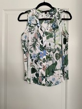 Women s Banana Republic Sleevless Floral Blouse Size XS Brand New