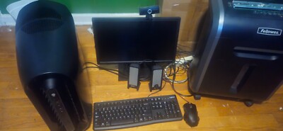 Full PC Setup. Alienware Aurora R10, Mouse, Keyboard, Monitor, Speaker ...