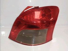 Feu arrière Toyota YARIS II