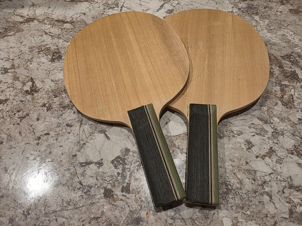 Darker Liberta Willow Table Tennis Blades. RARE!  - Image 2 of 4
