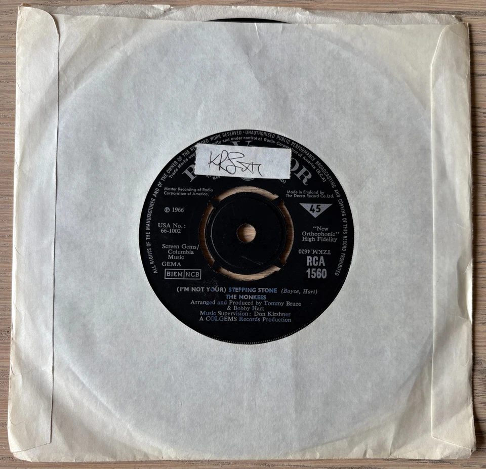 THE MONKEES I'M A BELIEVER 7" RCA VICTOR (1966) VG+ POP MISPRINT ENGLAND - Image 3 of 4