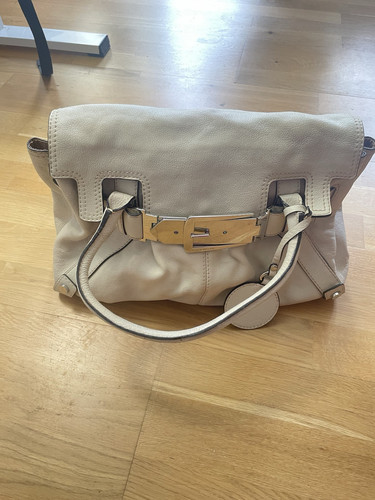 Karen Millen Beige Leather Shoulder Bag Handbag Tote Silver Buckle wallet - Picture 1 of 5