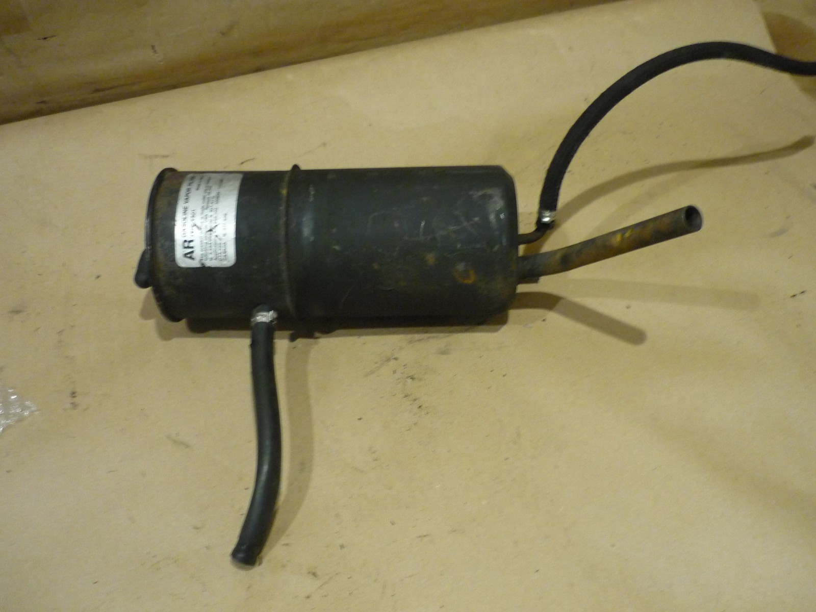 Ferrari 308 GTB/ GTS USA - Fuel Vapour Filter- P/N 111737