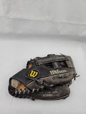 Wilson Select A2665 Baseball Glove 12" Leather RHT Right Hand Thrower, Black