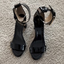 Michael Kors Black Patent Leather Strappy Block Heel Sandals Gold Buckle 8M