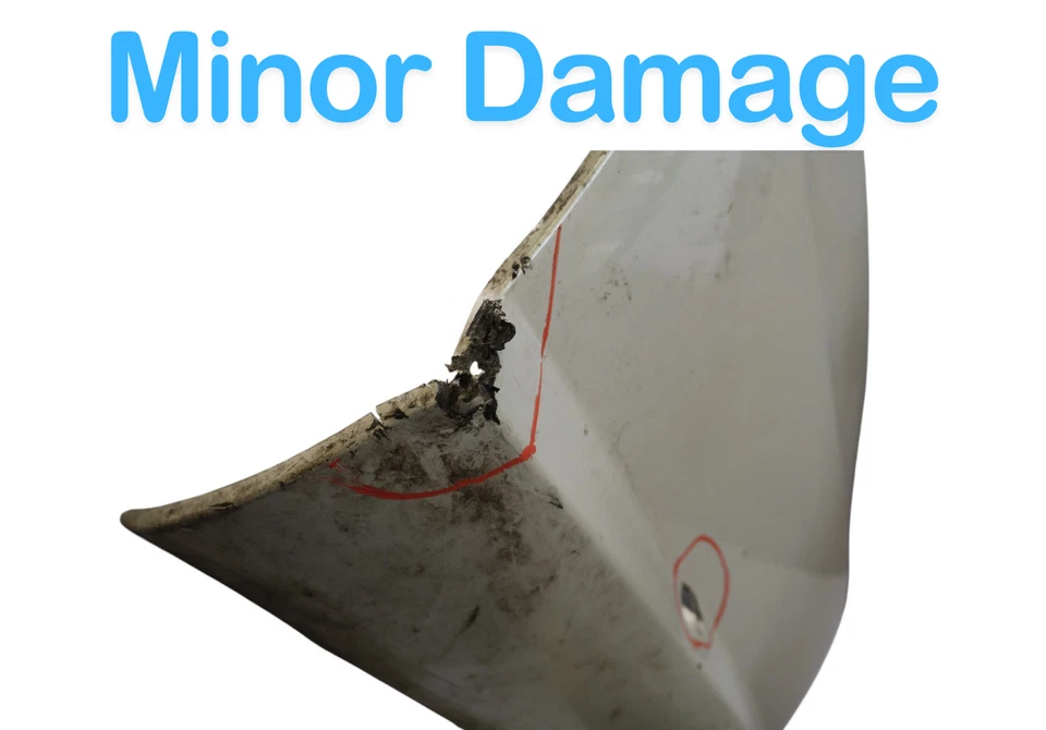 Conjunto de panel de cubierta de parachoques trasero blanco 12-14 Mercedes W218 CLS550 CLS63 AMG Foto 3 de 4