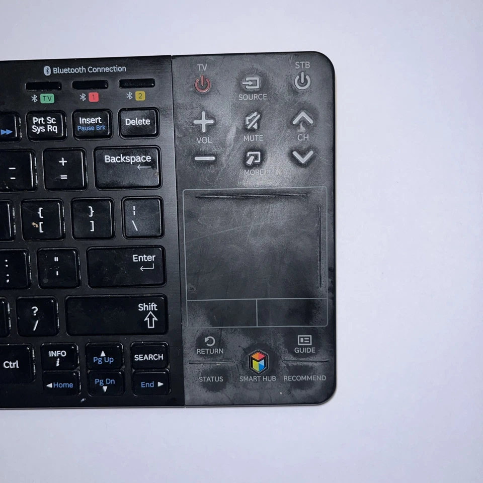 Samsung VG-KBD2000 Wireless Bluetooth Keyboard for Smart TV - Image 2 of 3