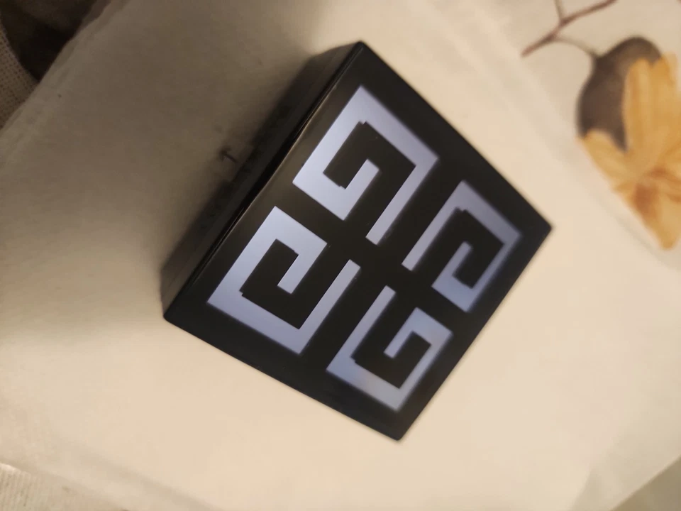 GIVENCHY LE PRISME YEUX - QUATOR #78 Garden 4 COLORS - Image 3 of 3