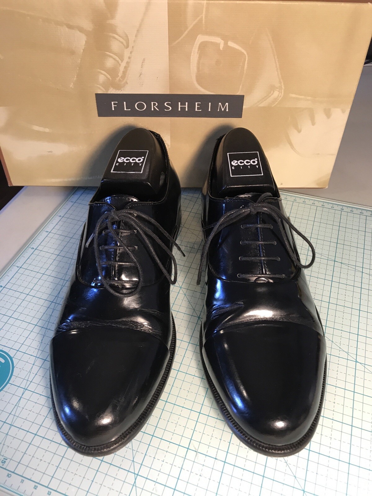 Mens FLORSHEIM DRESS SHOES Size 7D 