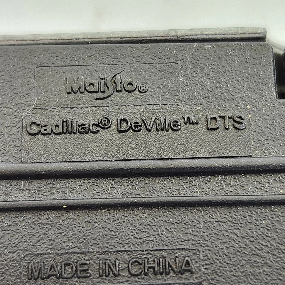 Maisto Lote de 7 Camiones de Remolque Tonka Hasbro Marvel Ford Econovan Cadillac Benz 500 Foto 3 de 4