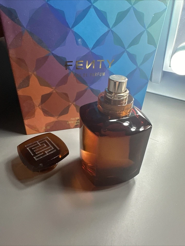 Fenty Beauty от Rihanna парфюмированная вода спрей 75 мл/2,5 жидк. унц. (75% ПОЛНЫЙ) ЛОТ ИЗ 2 - Изображение 4 из 4