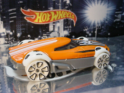 2019 Hot Wheels MR11 ⚽ orange/white; soccer;futbal ⚽Multi pack