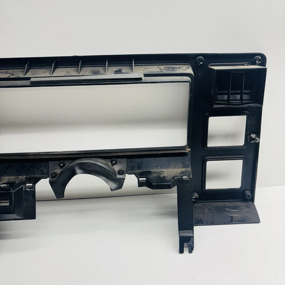 1987-1996 Dodge Dakota Cluster Dash Bezel Trim Panel Wood OEM 6635 - Image 2 of 4