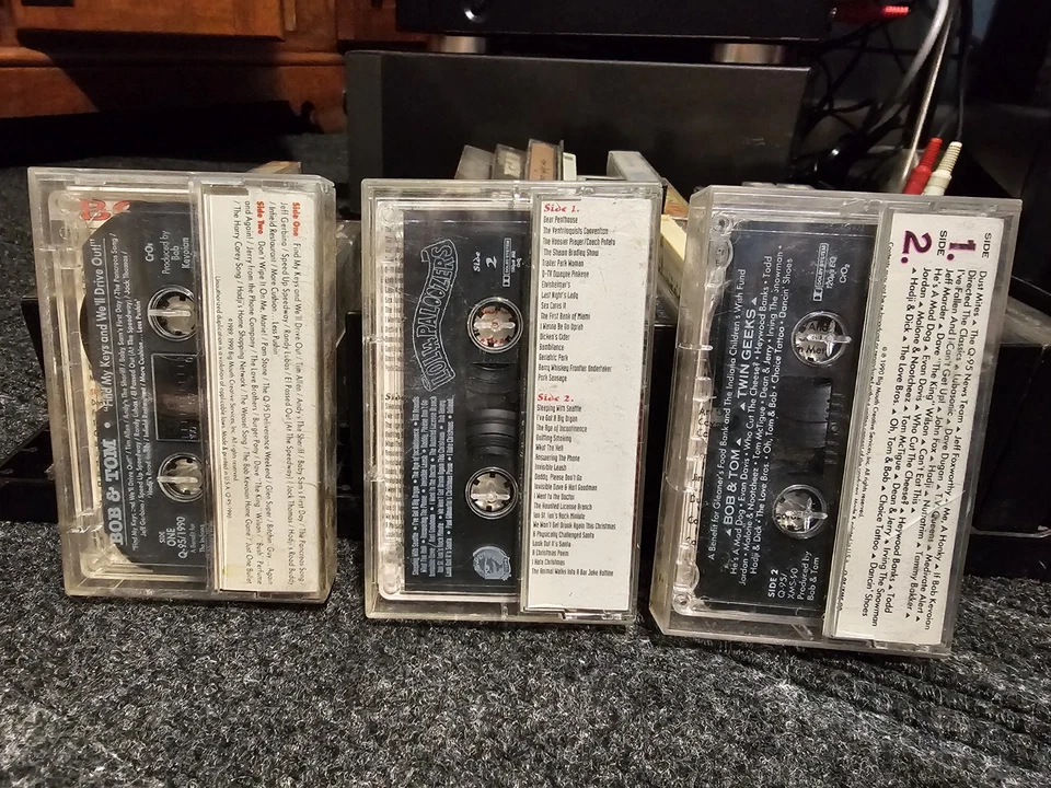 Bob & Tom Cassette Tapes (vintage)  - Imagem 2 de 3