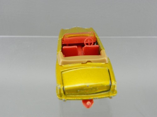 Vintage 1969 Matchbox Superfast #69 Rolls Royce Silver Shadow Coupe Yellow Base - Picture 4 of 8