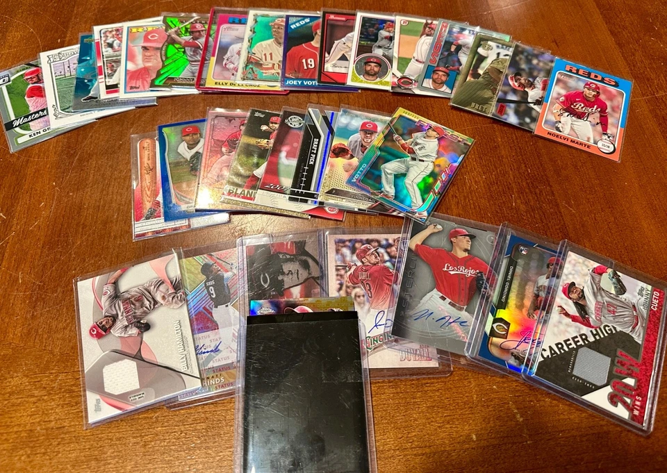 ULTIMATE 1000+ Baseball Card Team Lots- Autos, Relics, #'d, RCs, Stars, HOFs - Image 2 of 4