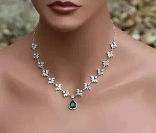 Теннисное ожерелье с имитацией изумруда/бриллианта 10 карат с покрытием из белого золота 14 карат - Изображение 2 из 4